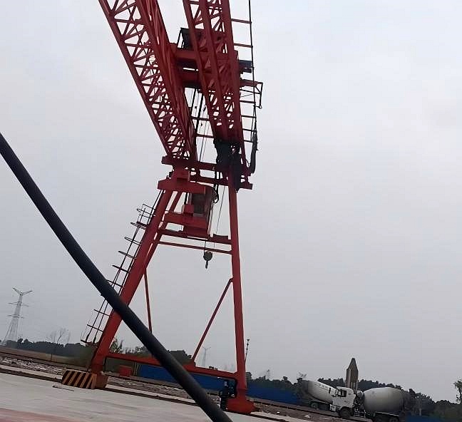 提梁机